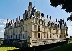 Écouen