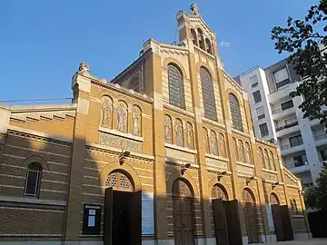 Église nouvelle Saint-Honoré-d'Eylau, au no&nbsp;66 bis.