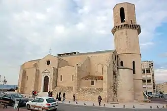 Église Saint-Laurent (XIIIe siècle).