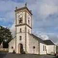 L'église paroissiale Saint-Michel : vue extérieure d'ensemble.