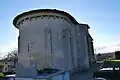 Le chevet et la bretèche de la façade nord