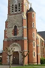 ... et sa façade.
