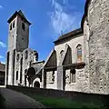 Vue sud de l’église abbatiale.