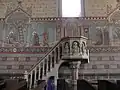 Église de Brûlon, chaire en marbre et chemin de croix, XIXe siècle