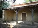 Chapelle de Libou. Le porche