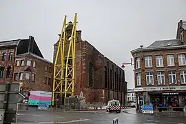 ...et après l'incendie.