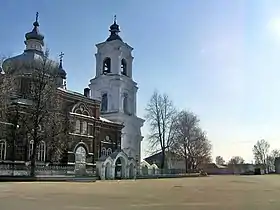 Kadom