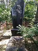 Tombe de l'académicien Vashnil à Mala Danylivka, classé.