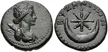 monnaie de Byzance, époque romaine (Ier&nbsp;siècle), un buste d'Artemis coté face, et au revers une étoile à huit branches dans un croissant.