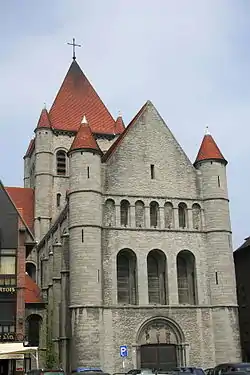L'église Saint-Quentin.