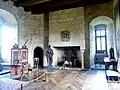 Le château de Kérouzéré, vue intérieure, le salon.