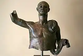 Statue masculine, bronze, vers 40 avant J.-C. (Inv. 15055)