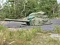 Tourelle de char T-55 modifié avec un canon de 100 mm.