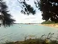 La presqu'île de Brouel et son tombolo vus depuis la pointe de Liouse.