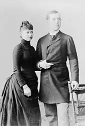 La princesse Sophie de Prusse et le futur roi de Grèce Constantin Ier, septembre 1888.