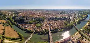 Vue générale de Béziers.
