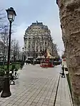 No&nbsp;1, vu du square.