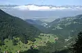 Vue vers Frenières et la vallée du Rhône depuis les Plans
