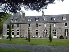 La façade occidentale.