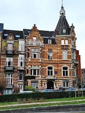 Nos&nbsp;24 et 26.