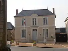 La mairie.