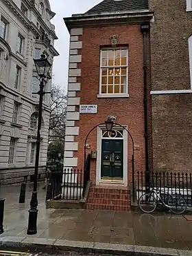 Image illustrative de l’article Queen Anne's Gate