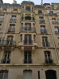 No 3, rue Charles-Dickens, Paris.
