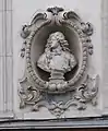 Buste du duc de Lorraine Léopold Ier au n° 48.