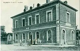 La gare d’Arpajon au début du XXe&nbsp;siècle.