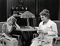 A Girl Named Mary&nbsp;(en) (1919), avec Marguerite Clark (à g.) et Aggie Herring