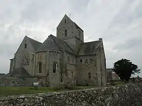 L'église priorale Saint-Martin-de-Vertou des Deux-Jumeaux.