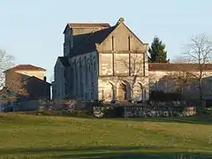 L'église vue de l'ouest.