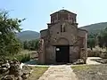 Église Saint-Nicolas à 2&nbsp;km au sud de Lárymna.