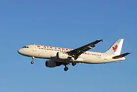 L'Airbus A320-211 C-FTJP en avril 2008