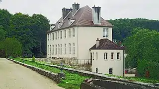 Façade est.