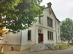 Helmdange