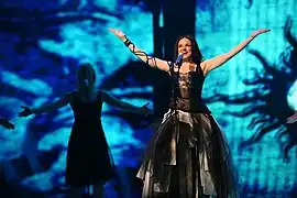 Alenka Gotar chantant "Cvet z juga" pour la Slovénie