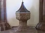 Fonts baptismaux gothique (XVe siècle).