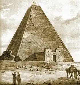 Pyramide « N6 » de la reine nubienne Candace Amanishakhéto avant sa destruction.