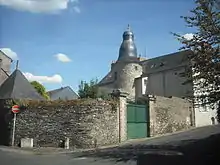 'hôtel de la Grande-Treille, du XVIe siècle, transformé en collège en 1659.