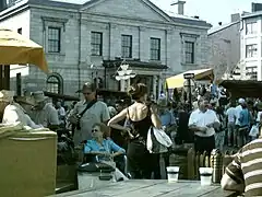 Pointe-à-Callière fait revivre la place du marché du XVIIIe&nbsp;siècle.
