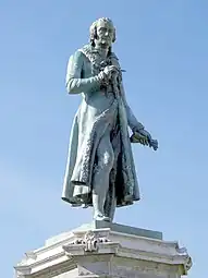 Statue de André-Modeste Grétrythéâtre royal, Liège.