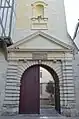 Porte néo-classique édifiée en 1854