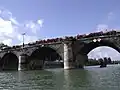 Vue de bateau sur la Maine
