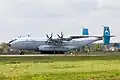 L'An-22 du bureau Antonov, au roulage.
