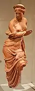 Aphrodite, production de Myrina (?), IIe&nbsp;siècle&nbsp;av. J.-C. Altes Museum de Berlin.