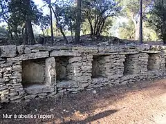 L'apier de Confoux.