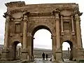 Arc dit de Trajan (façade Est)