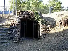 L'allée couverte.