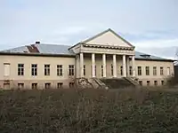 Le château d'Arnionys.